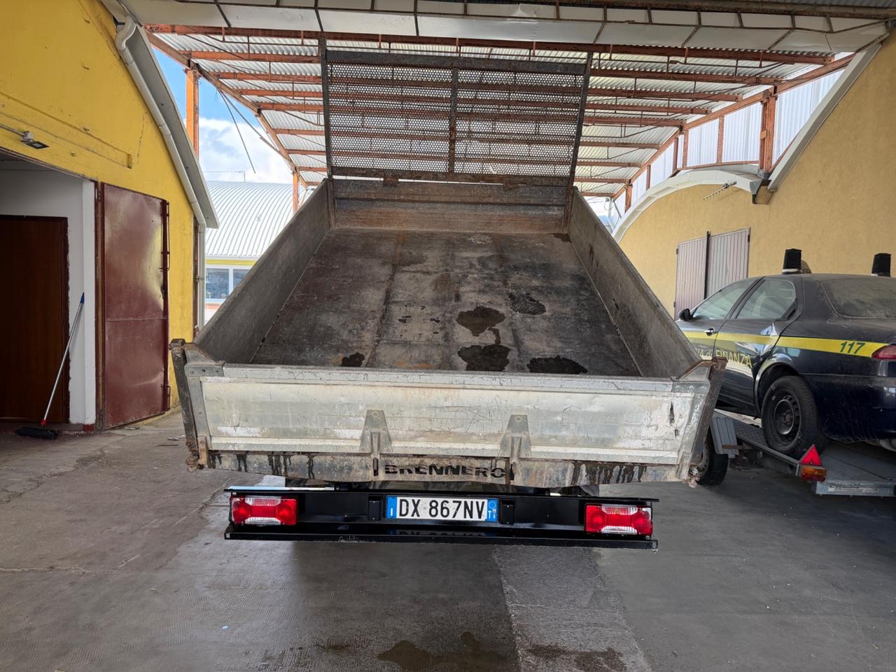 Iveco Daily Ribaltabile trilaterale Gemellato - 2010