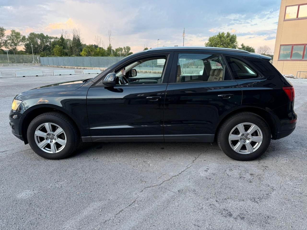 Audi Q5 2.0 TDI 170 CV quattro 12 MESI DI GARANZIA
