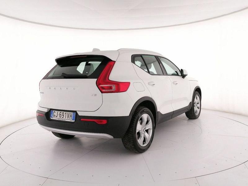Volvo XC40 1.5 t3 Momentum 163cv my20