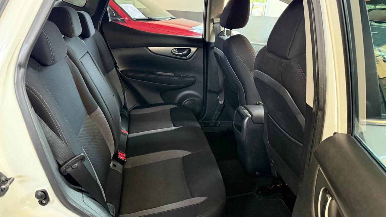 Nissan Qashqai 1.2 DIG-T N-Connecta