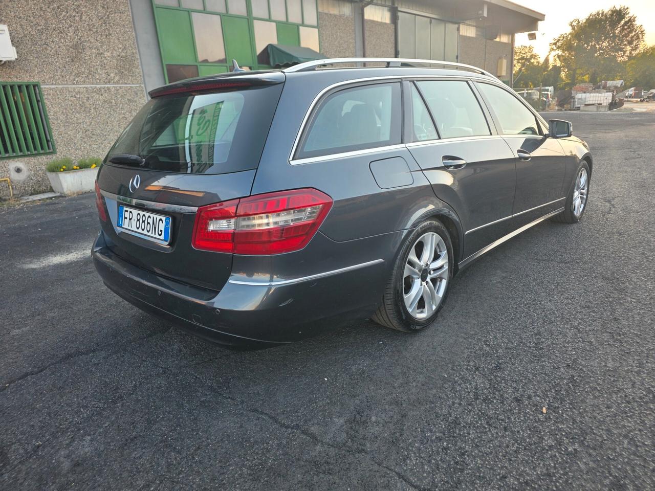 Mercedes-benz E 220 CDI S.W. BlueEFFICIENCY Avantg.AMG