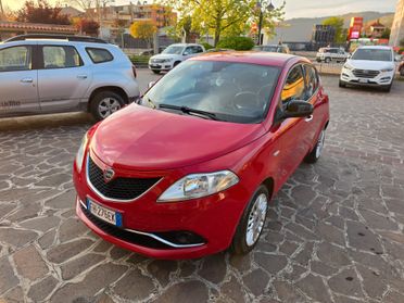 Lancia Ypsilon 1.2 69 CV 5 porte Silver unico proprietario