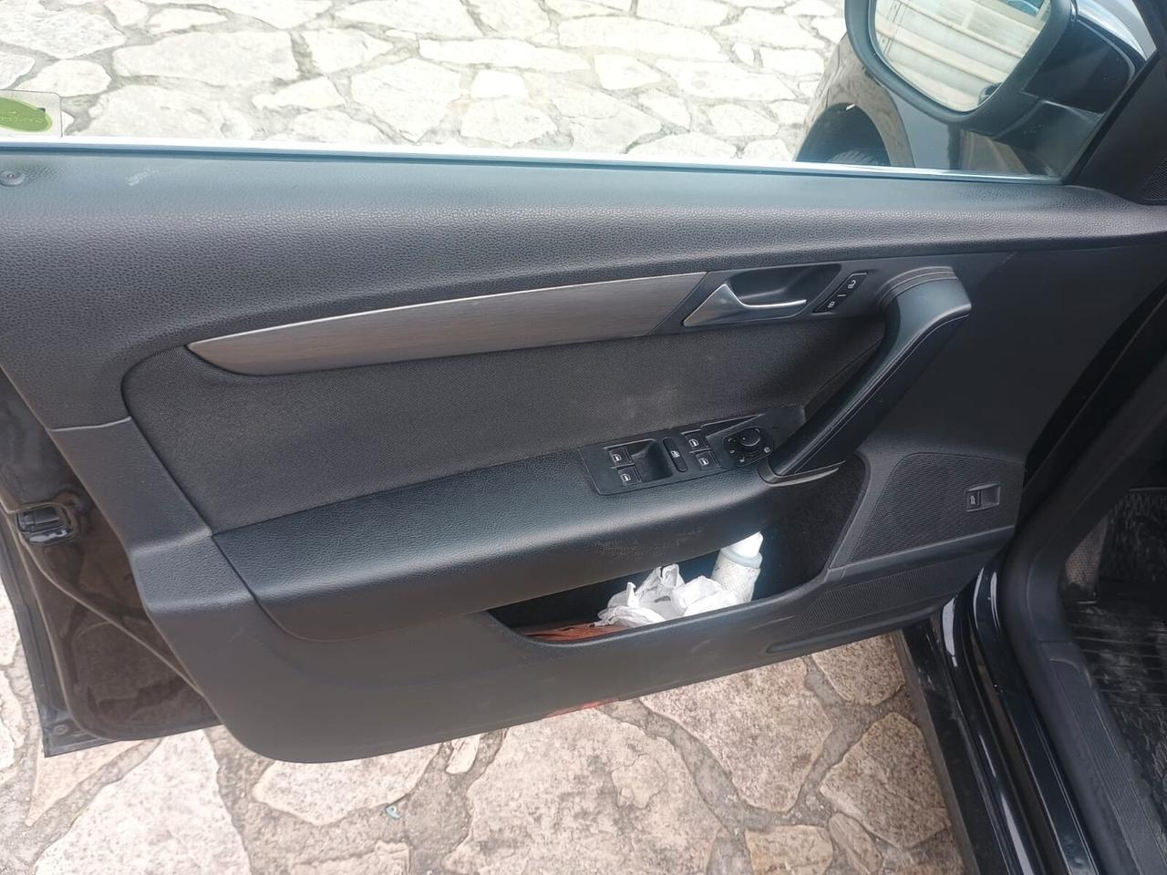 Ford Kuga 2.0 EcoBlue Hybrid 150 CV 2WD Titanium