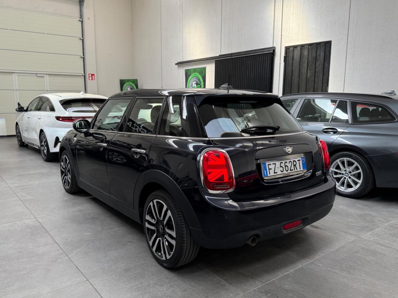 Mini 1.5 One Baker Street 5 porte