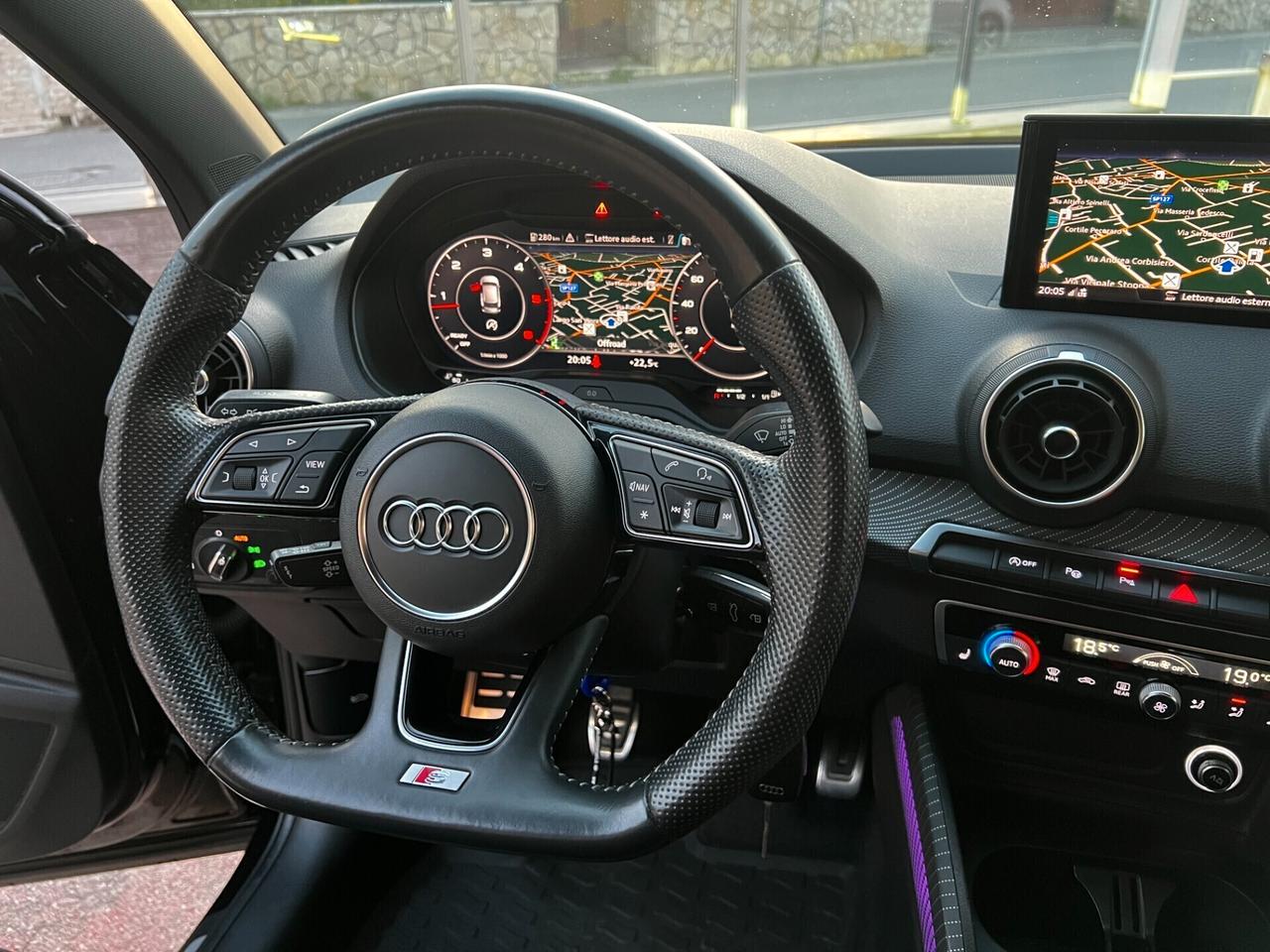 Audi Q2 30 TDI 2 X S LINE-TOTAL BLACK- 2019-FULL