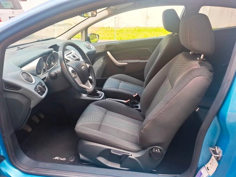 Ford Fiesta 1.2 82CV Titanium
