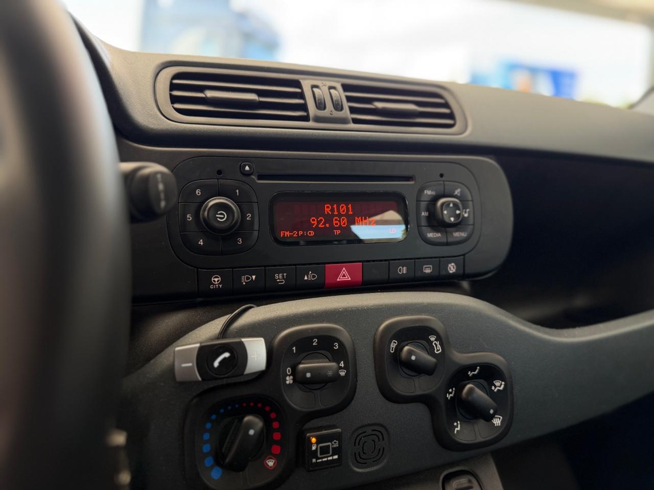 Fiat Panda 1.2 69 Cv Benzina/Gpl