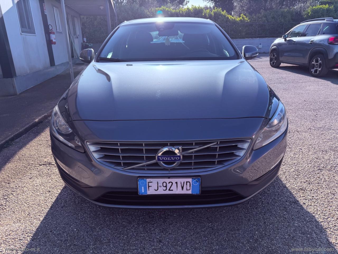 VOLVO V60 D2 Geartronic Business
