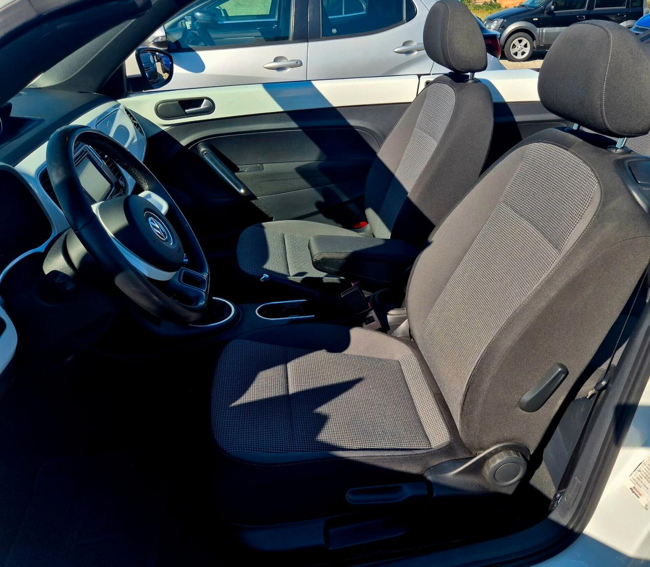 Volkswagen Maggiolino Cabrio 2.0 TDI