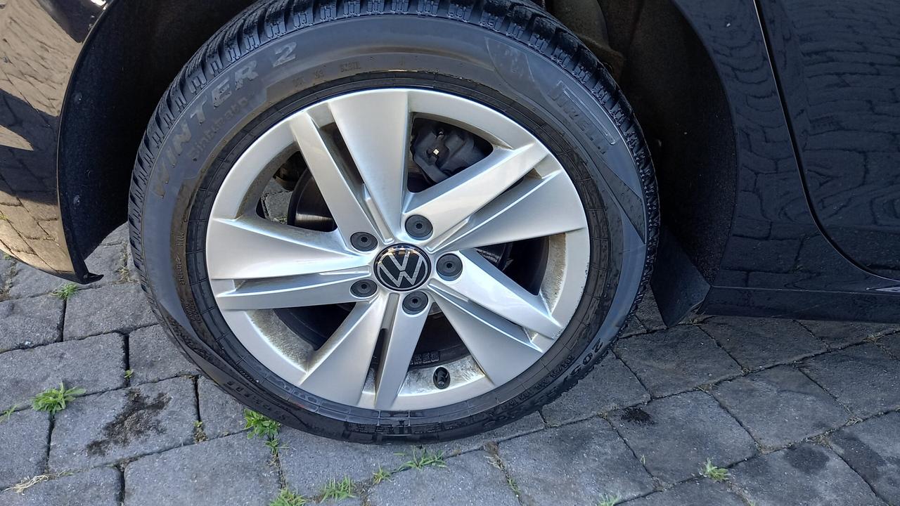 Volkswagen Golf 2.0 TDI DSG Life 115 cv