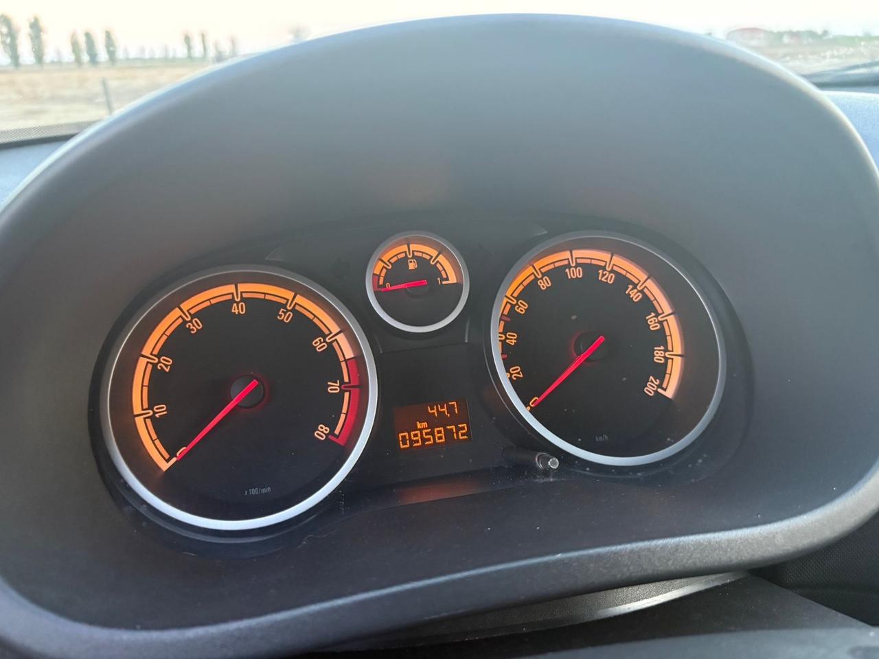 Opel Corsa 1.2 5 porte Edition