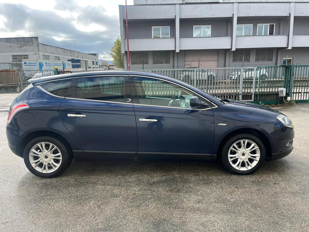 Lancia Delta 1.6 MJT DPF Platino