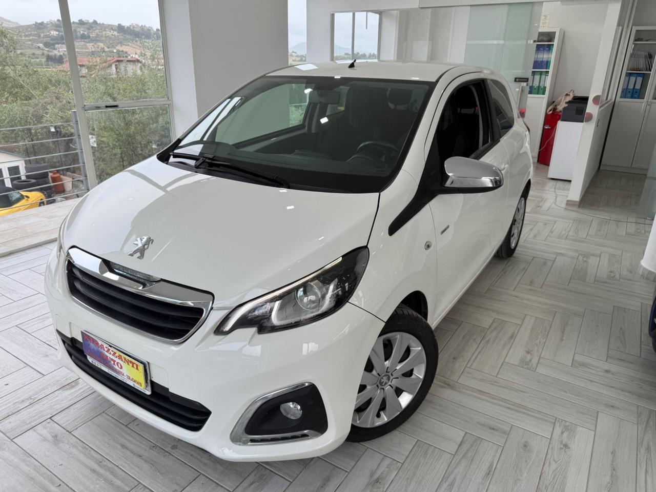 Peugeot 108 VTi 72 S&S Allure DA VETRINA2021