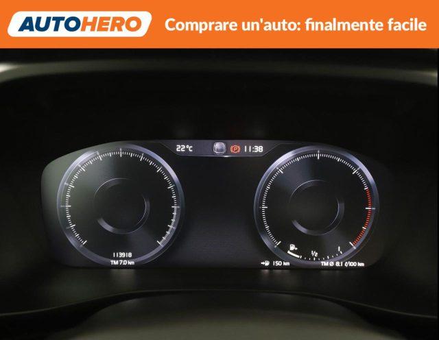 VOLVO XC40 D4 AWD Geartronic Momentum