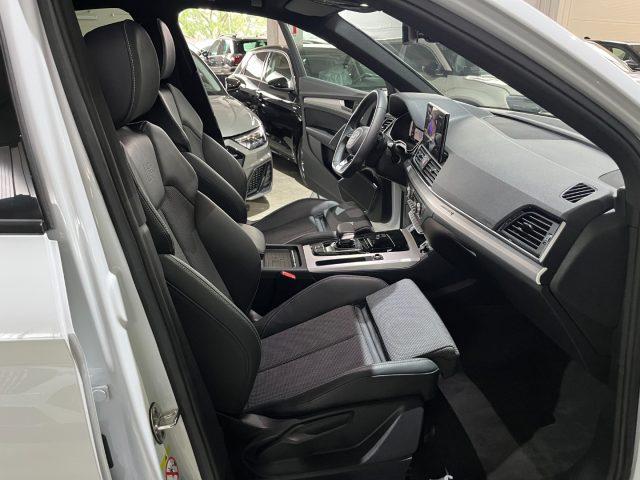 AUDI Q5 SPB Sportback 40TDI quattro S line Identity Black