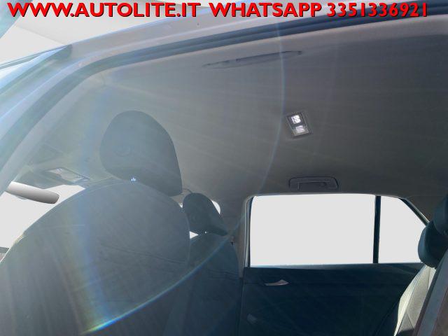VOLKSWAGEN Golf 1.5 eTSI 150 CV EVO ACT DSG Style
