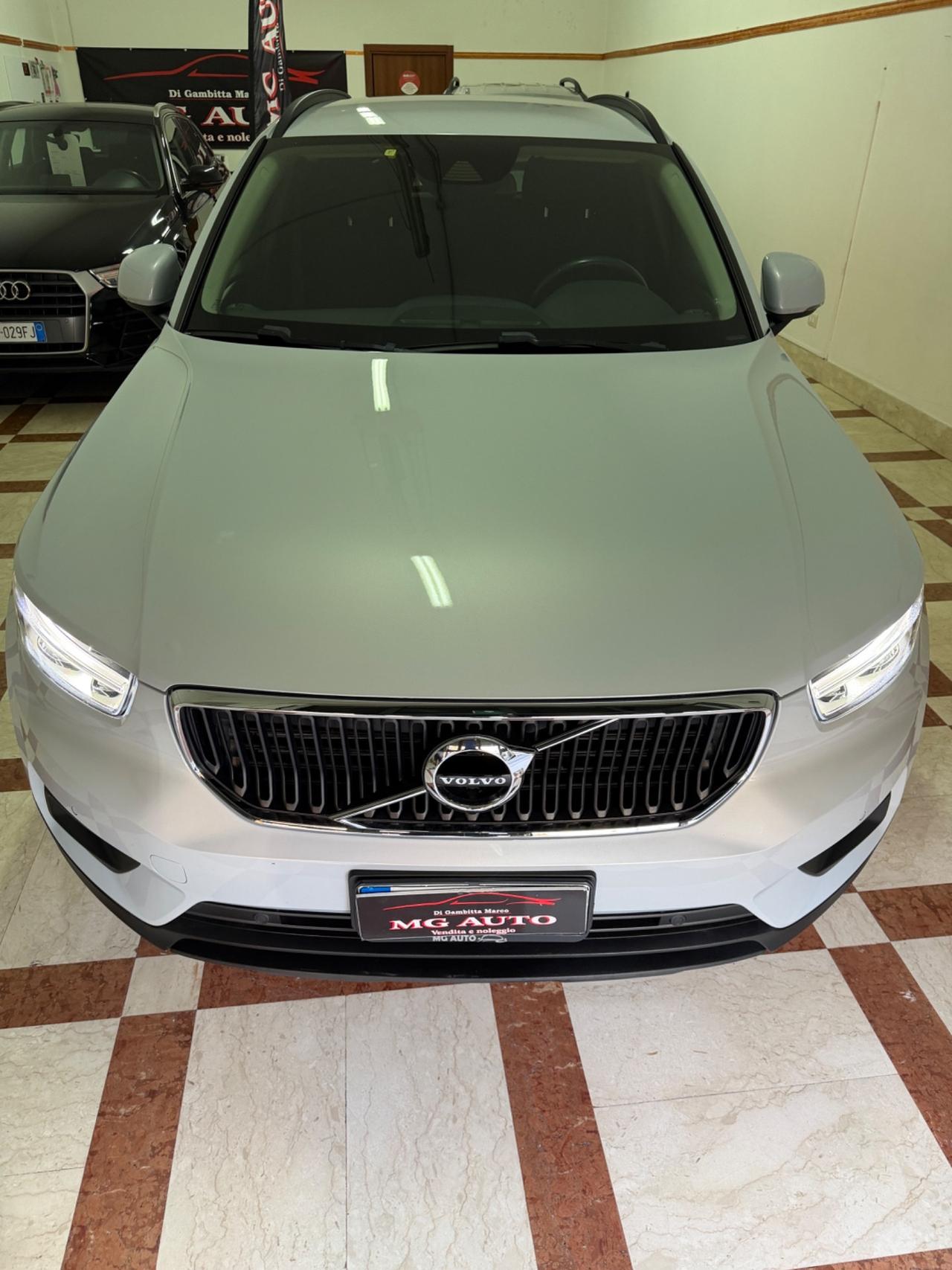 Volvo XC40 D3 AWD R-design