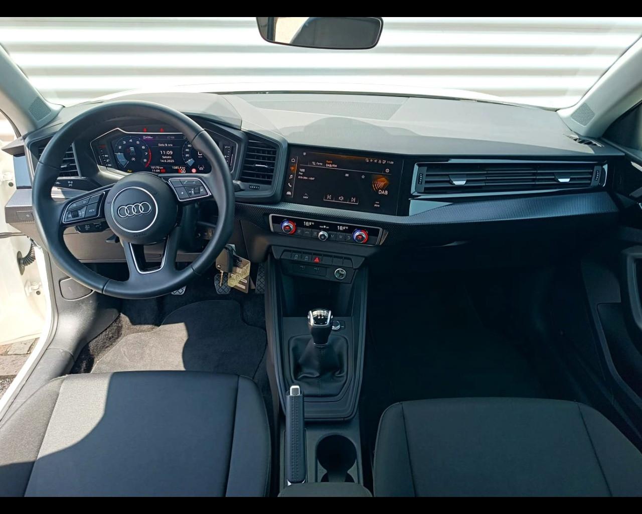 AUDI A1 SPORTBACK 25 TFSI BUSINESS