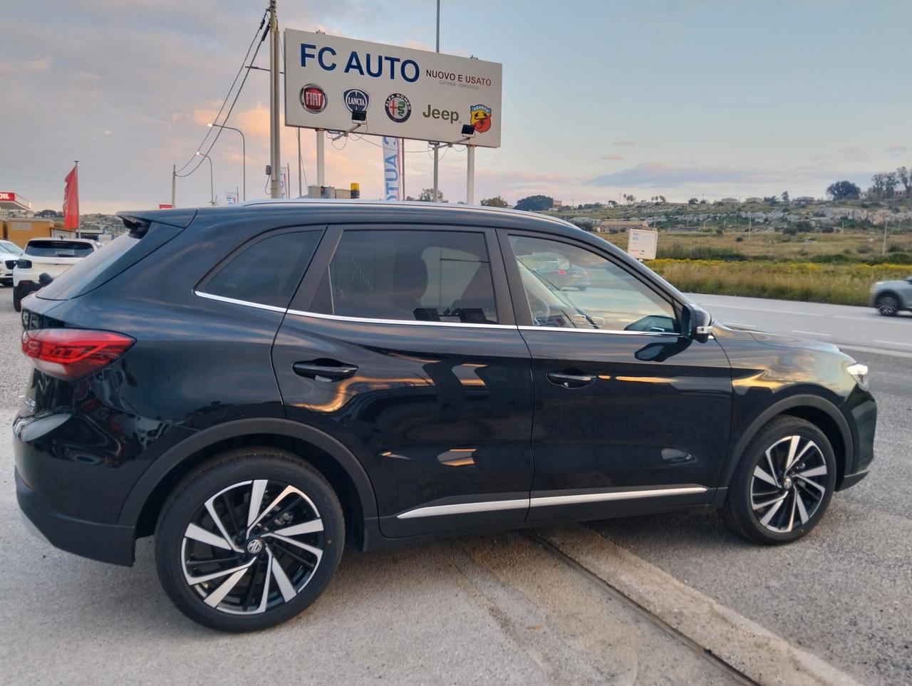 Mg ZS 1.5 Hybrid+ Luxury