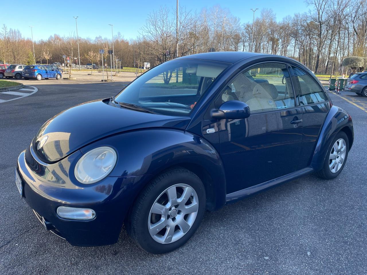 Volkswagen New Beetle 1.6*Neopatentati*Tenuta benissimo *
