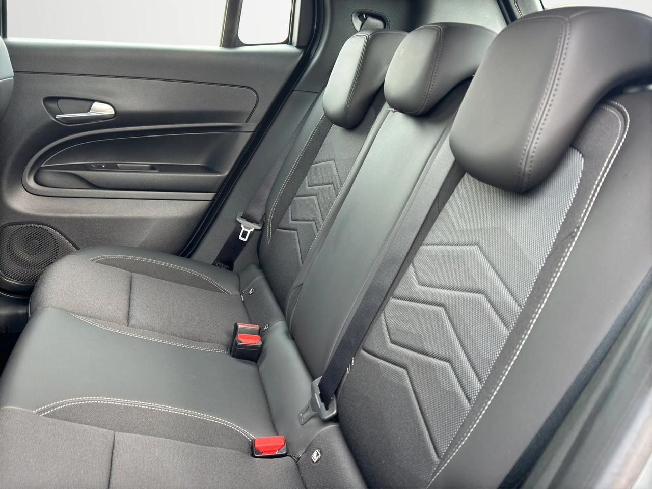 Jeep Avenger 1.2 Turbo 100 CV MHEV Altitude