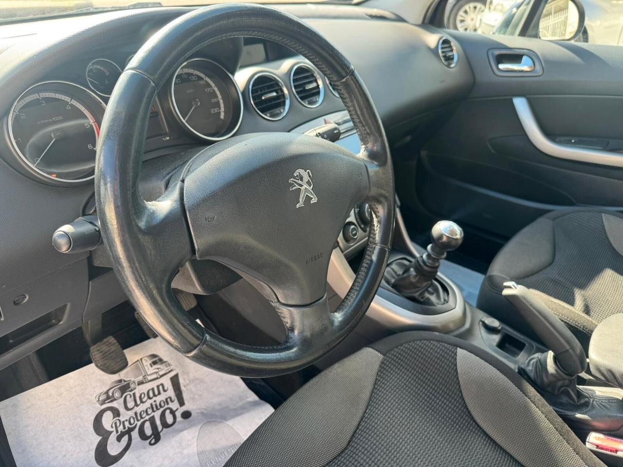 Peugeot 308 1.6 e-HDi 112CV GARANZIA