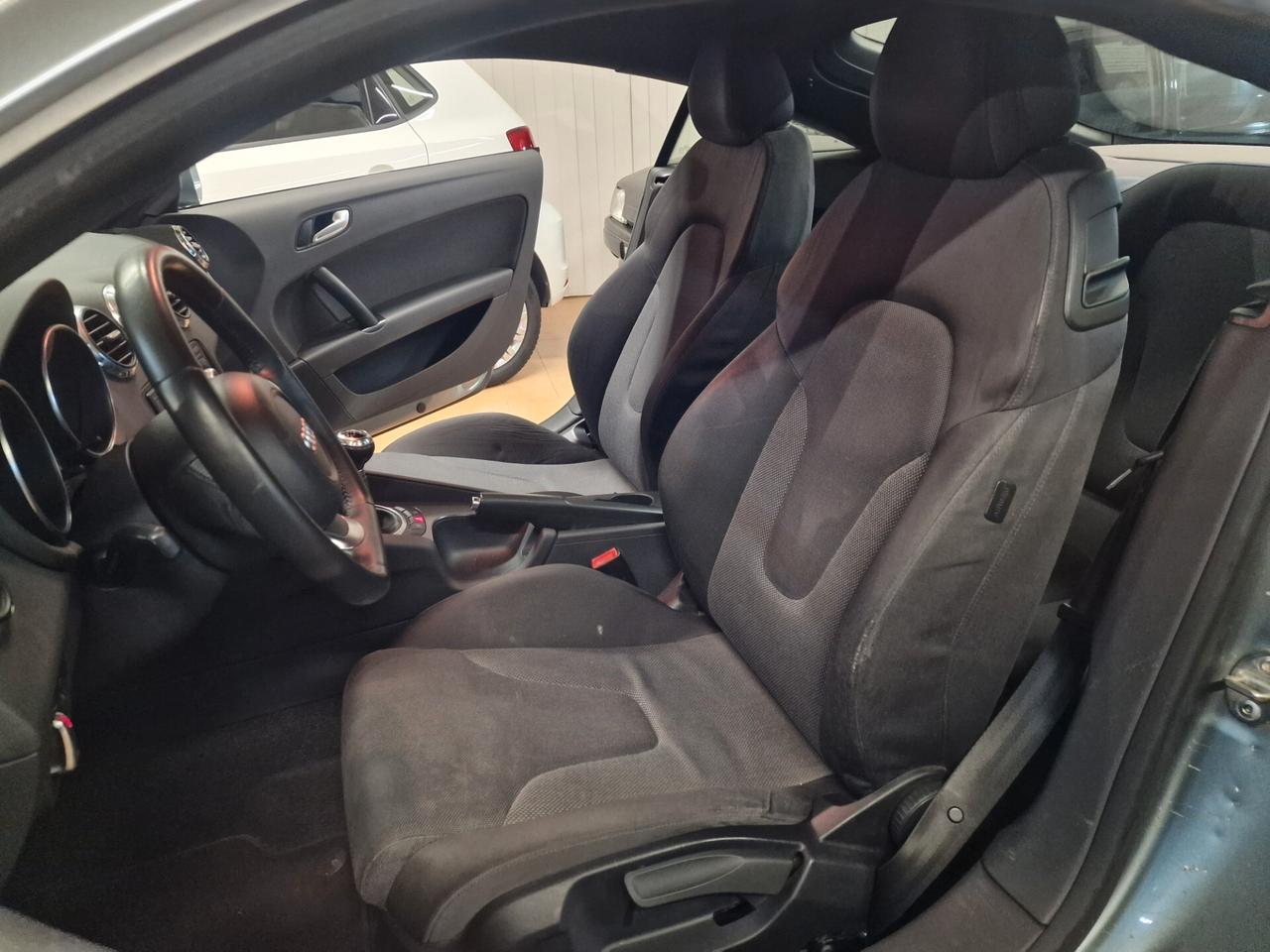 Audi TT Coupé 2.0 TDI quattro Advanced plus