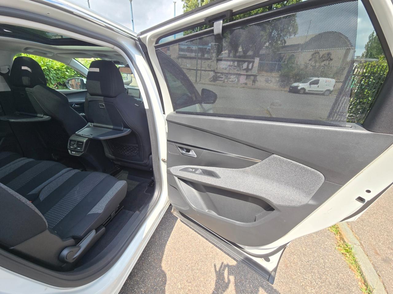 PEUGEOT 5008 1.5(130cv) BlueHdi Business (7posti)