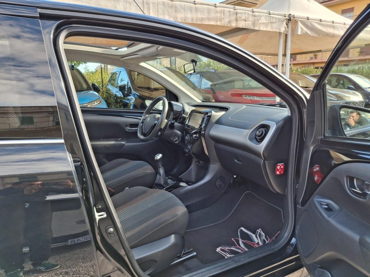 Peugeot 108 VTi 68 5 porte Allure TOP!