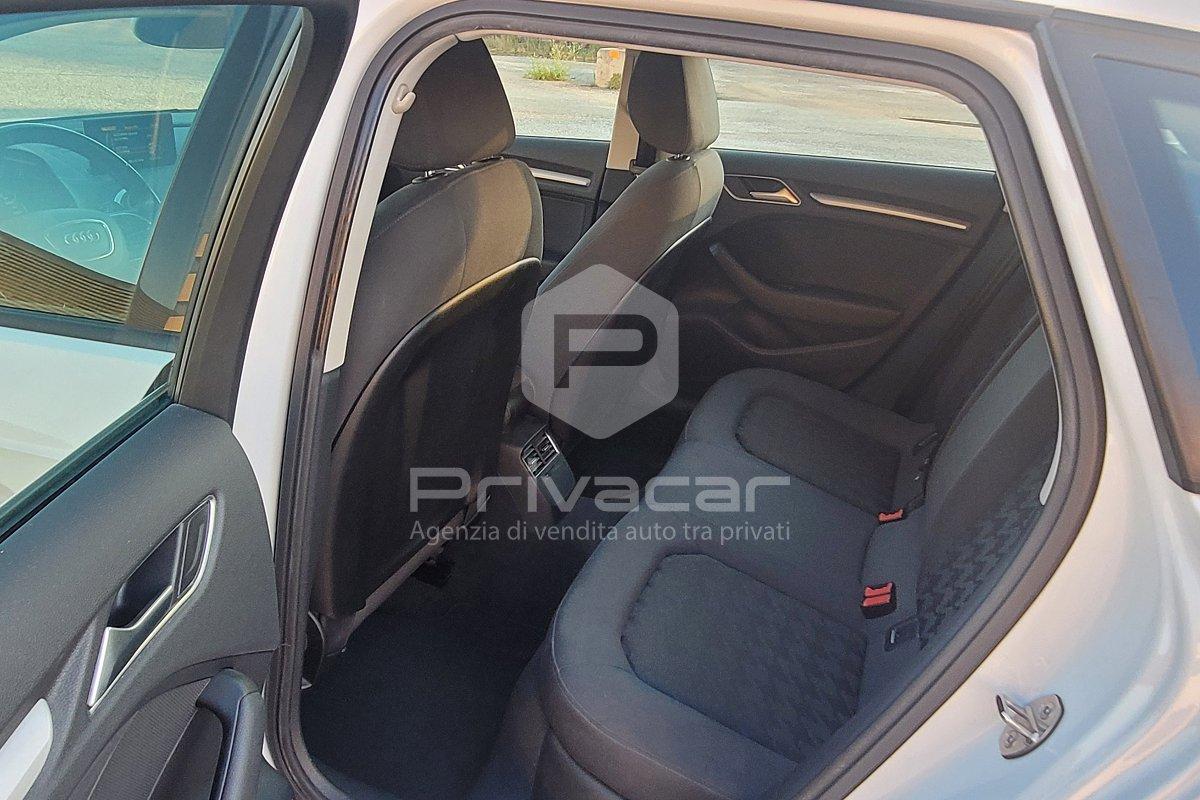 AUDI A3 SPB 1.6 TDI clean diesel Business