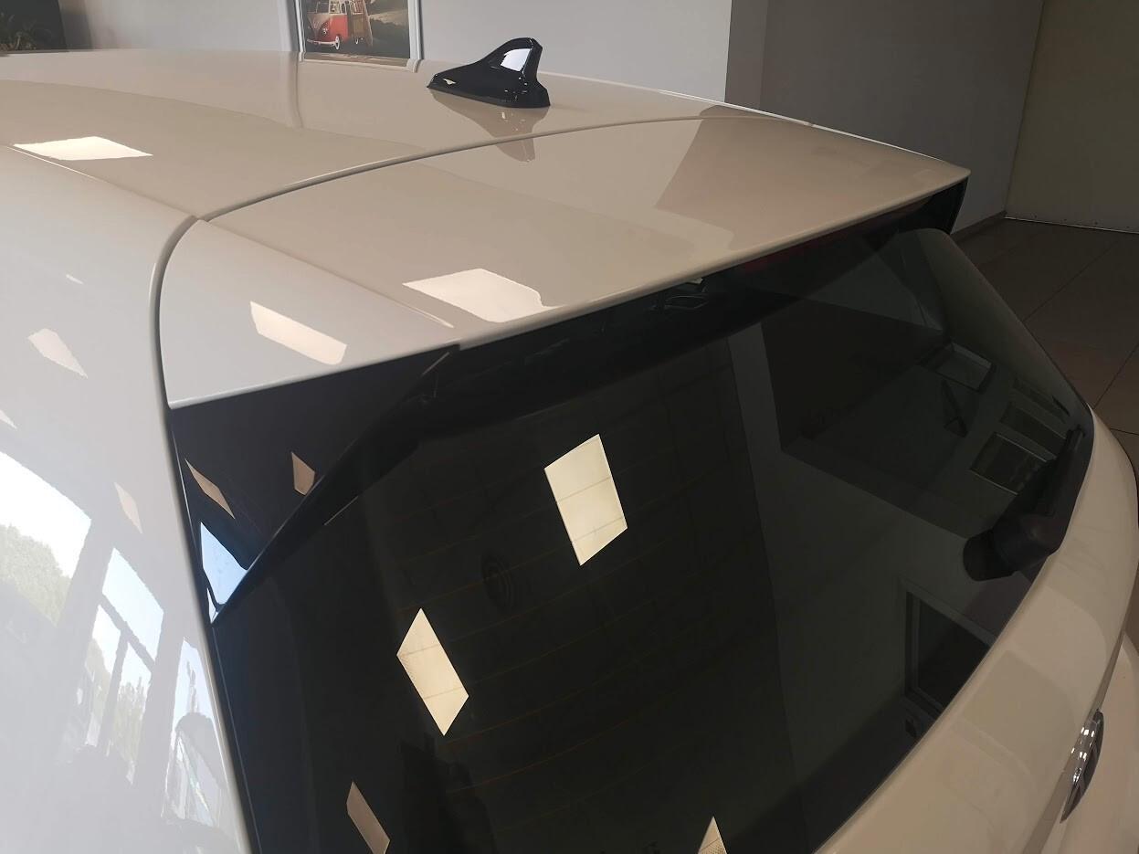 Volkswagen Golf 1.0 TSI EVO Life 110 CV