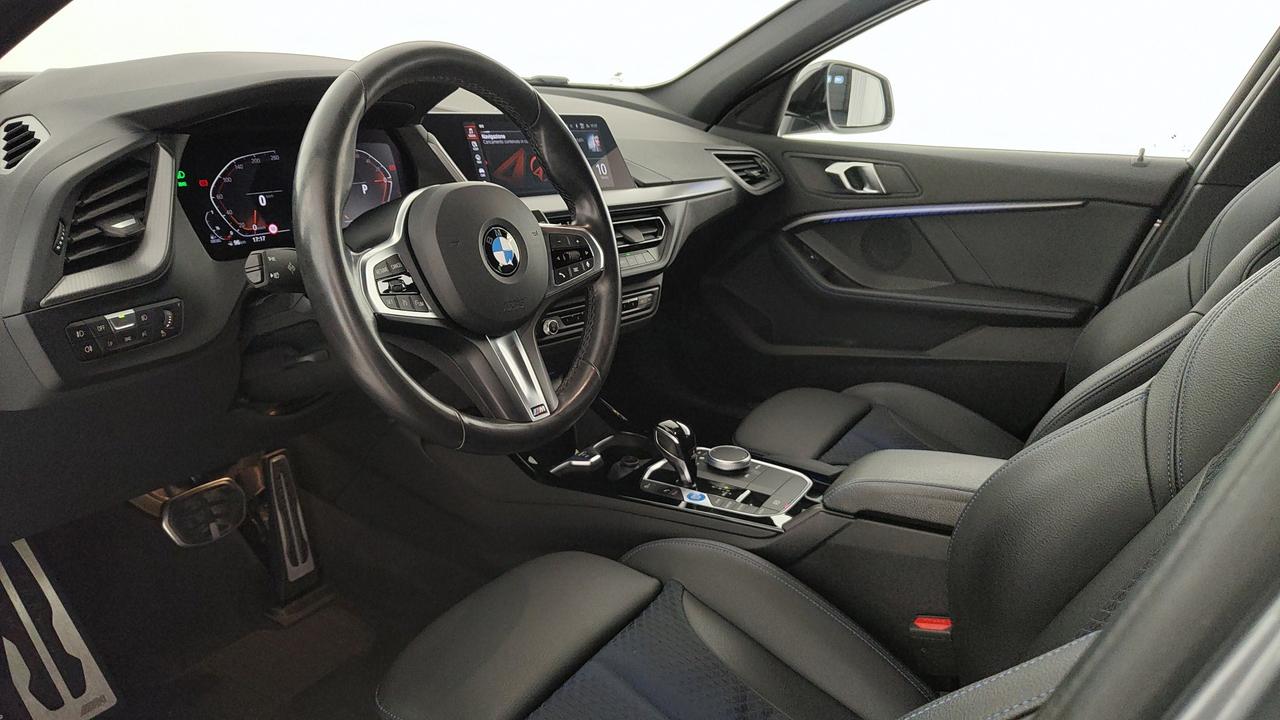 BMW Serie 1 F40 - 118d Msport auto