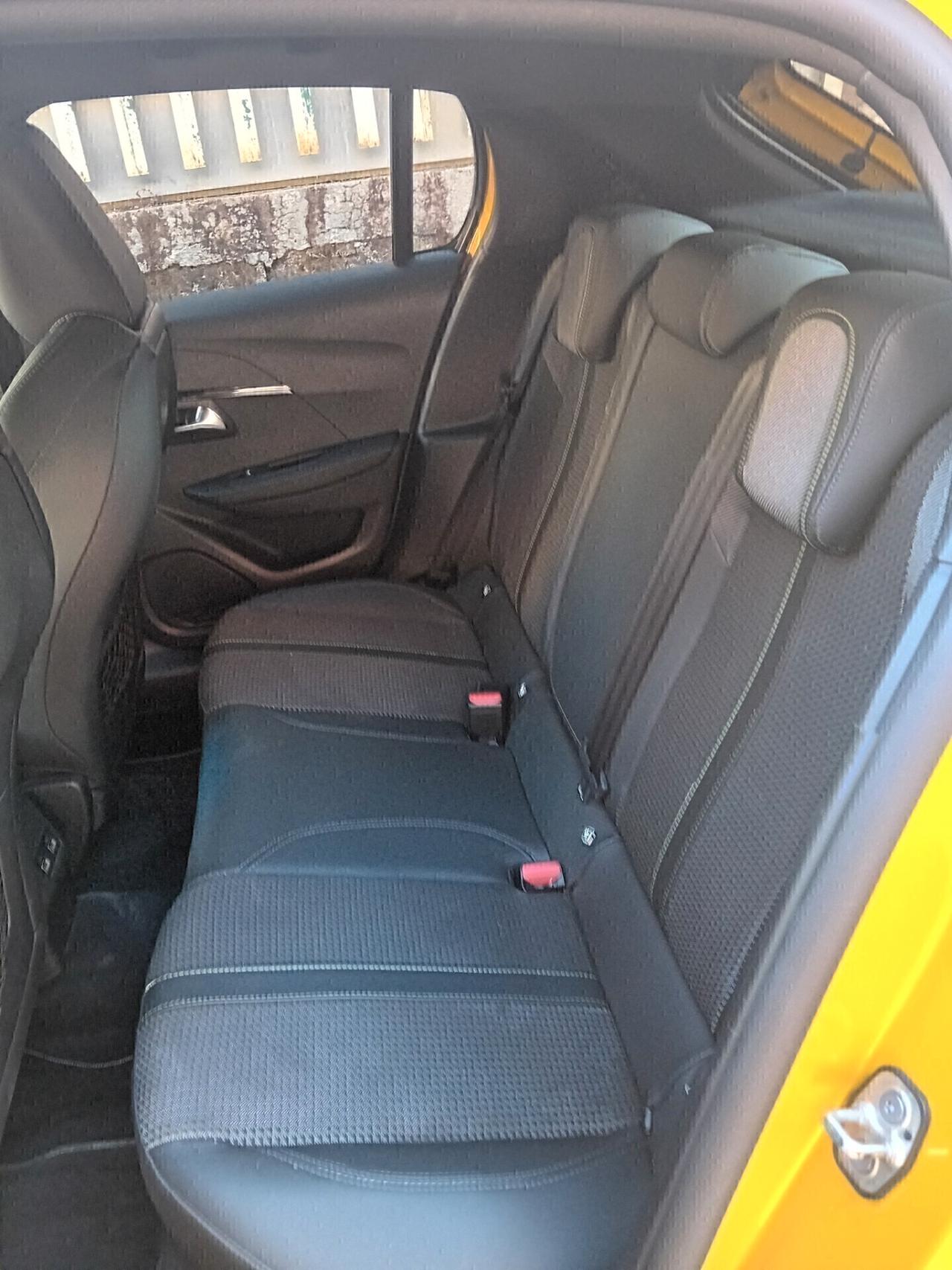 Peugeot 208 BlueHDi 100 S&S 5 porte GT Line