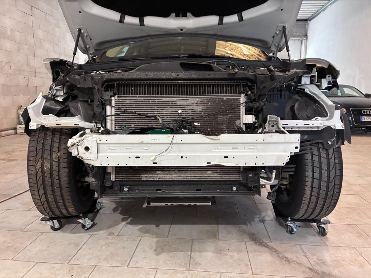 Jaguar F-Pace 2.0 D 180 CV AWD aut. R-Sport