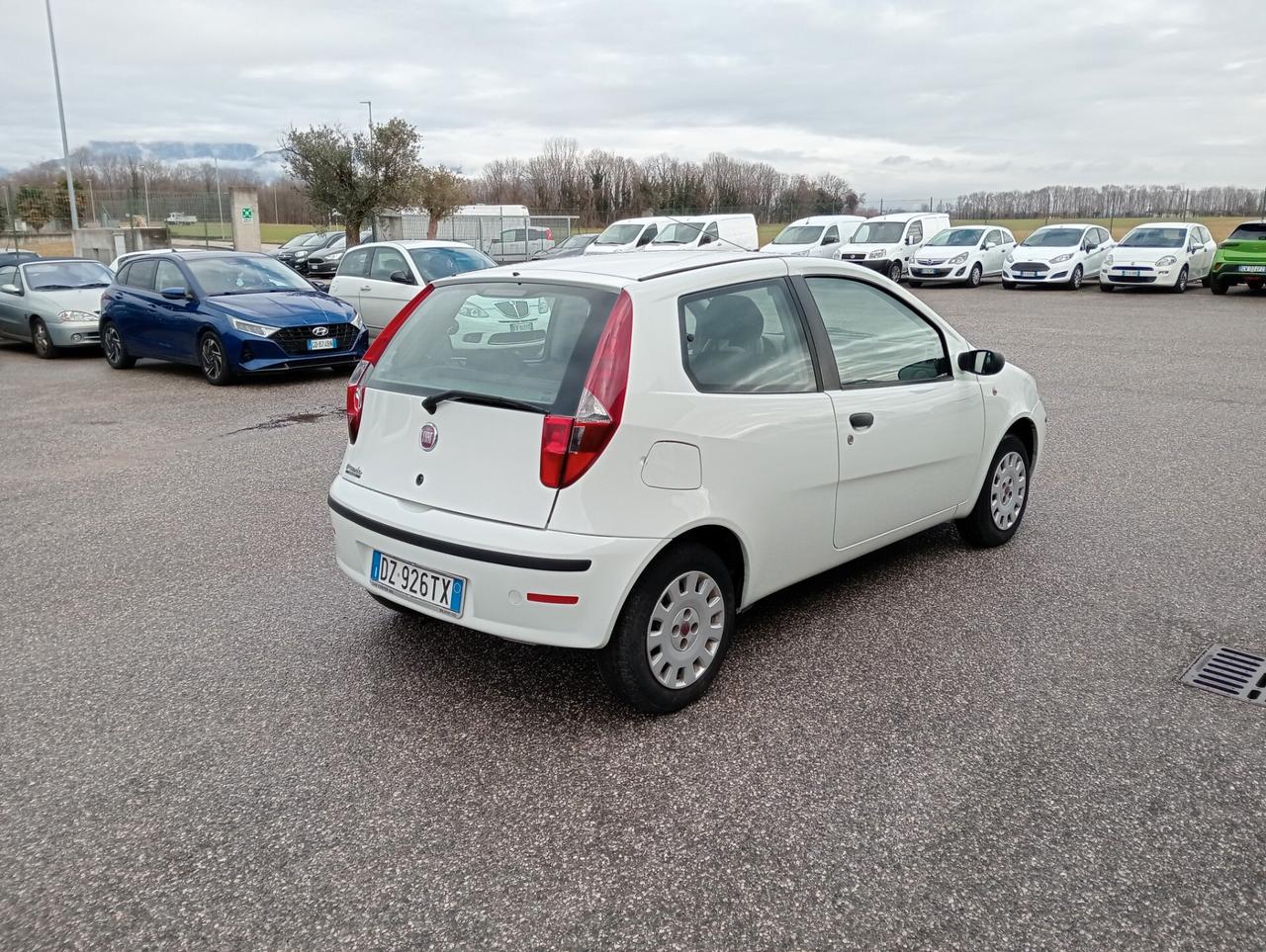 Fiat Punto 1.2 3porte UNIPROPRIETARIO OK NEOPATENTATI