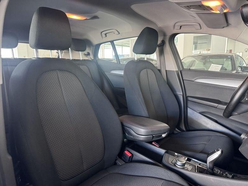 BMW X2 X2 sdrive18d Business X auto