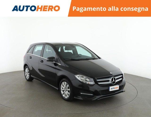 MERCEDES-BENZ B 180 d Business