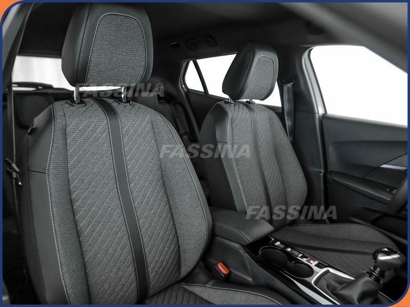 Peugeot 2008 PureTech 100 CV Allure