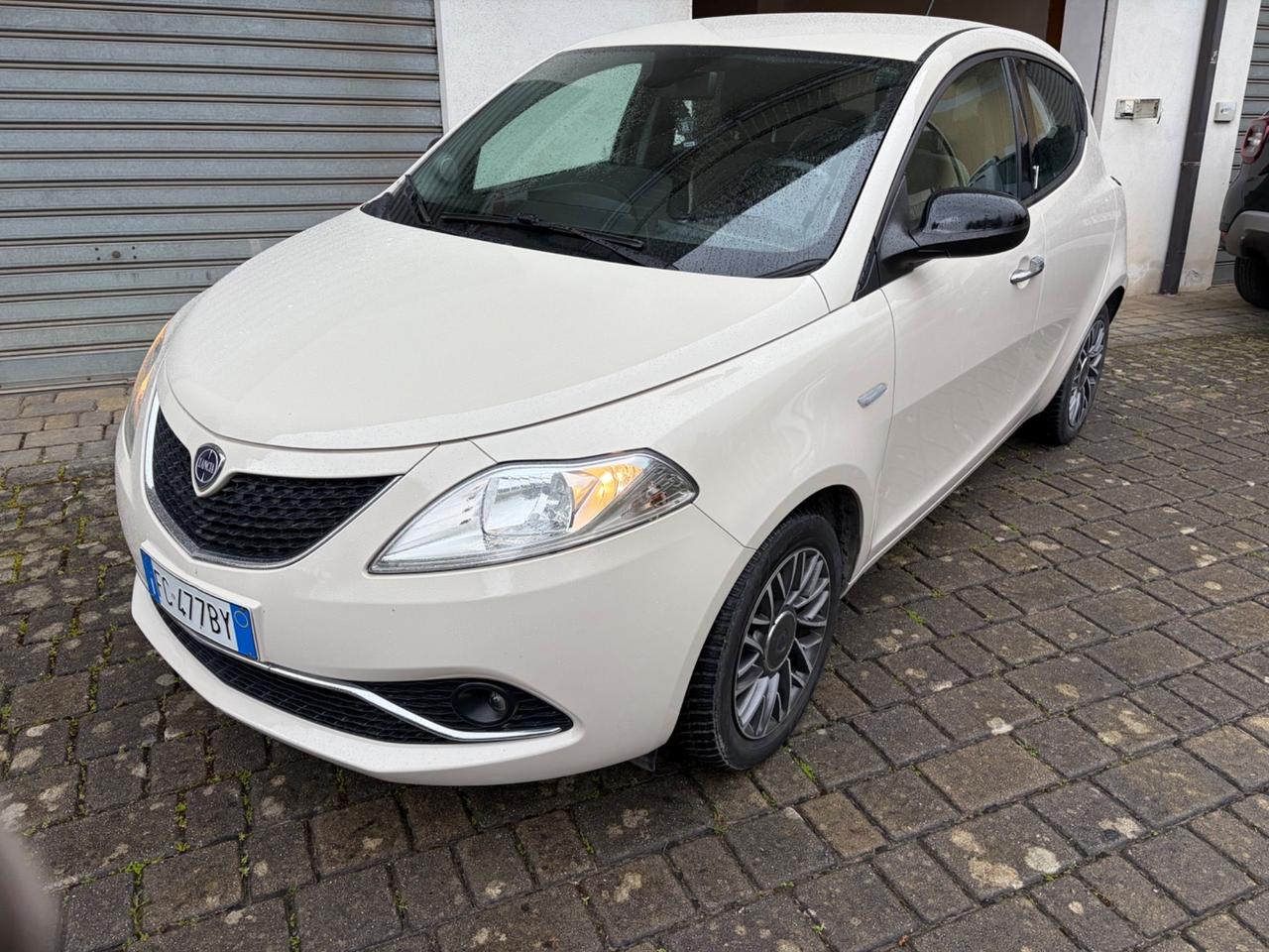 Lancia Ypsilon 1.3 MJT 16V 95 CV 5 porte S&S Platinum