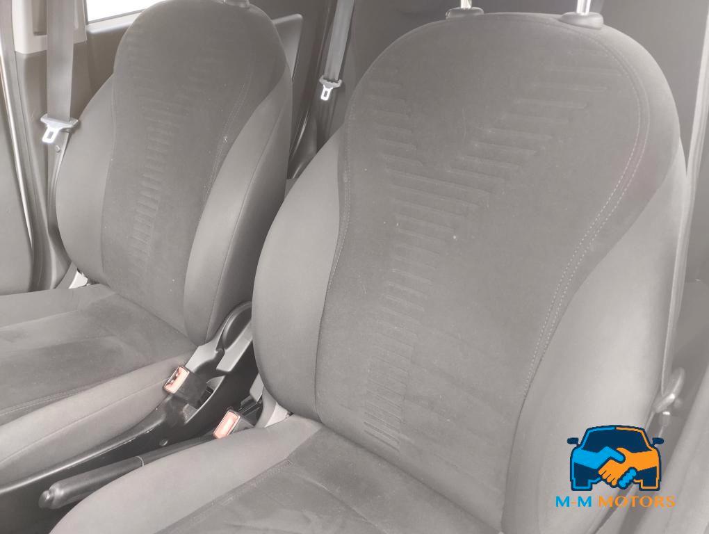 Lancia Ypsilon 5 Porte Ypsilon 1.2 8v Gold c/CL 69cv E6