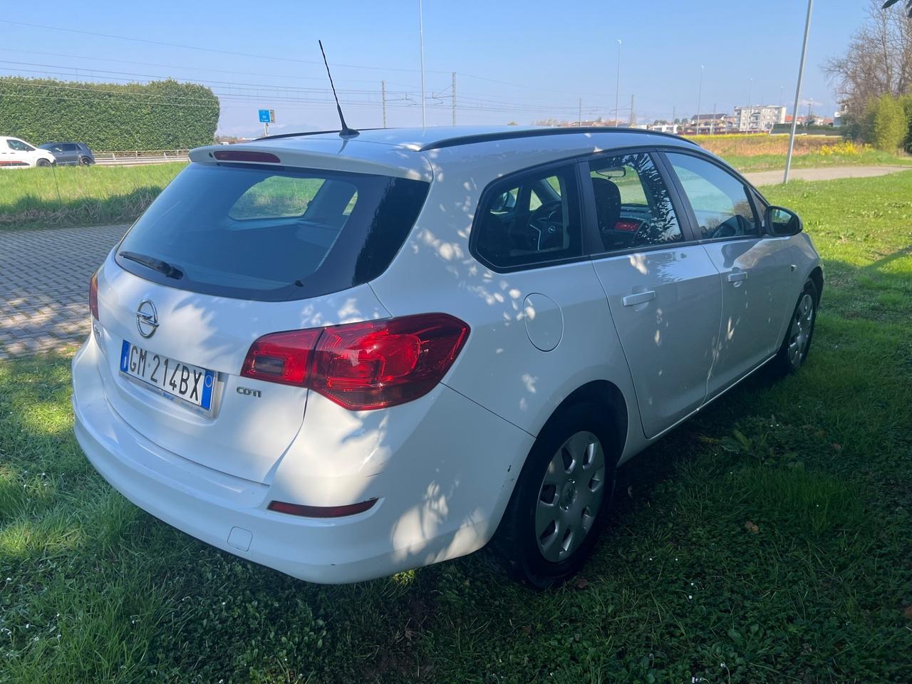 Opel Astra 1.7 CDTI 110CV Sports Tourer Cosmo