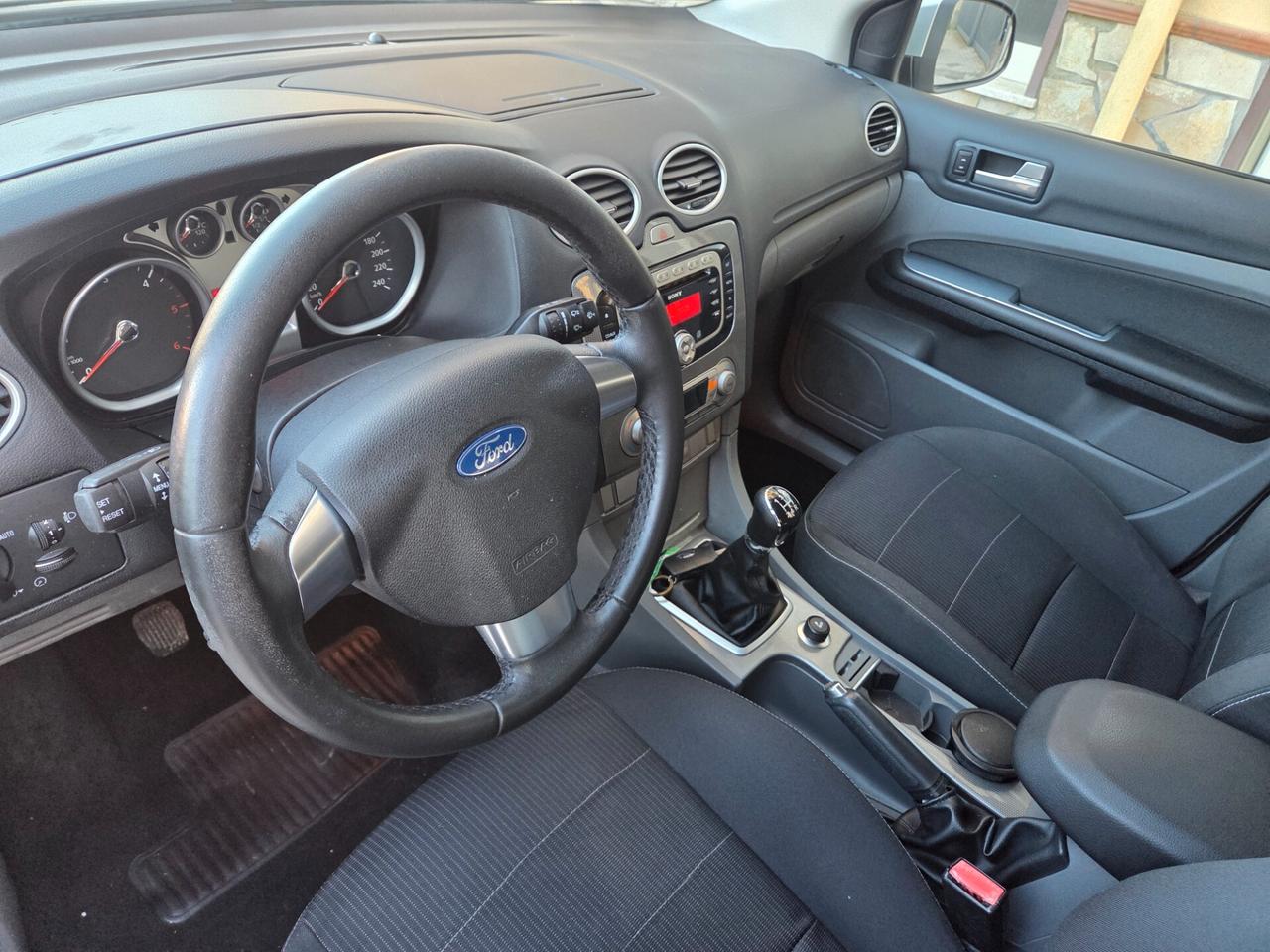 FORD FOCUS 1.6 TDCI TITANIUM ANNO 2009 KM CERTIFICATI