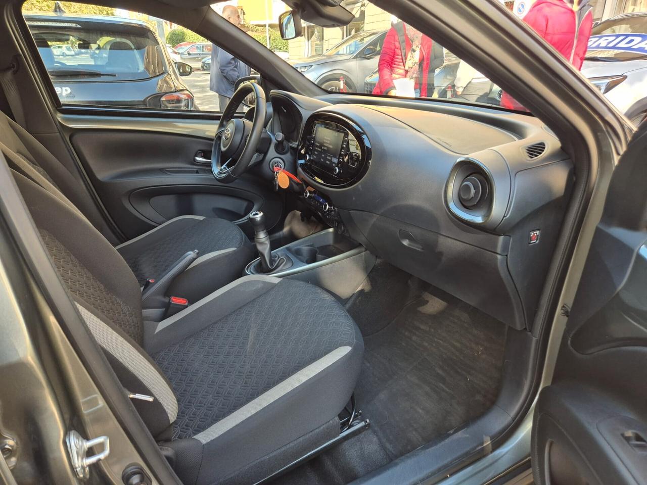 Toyota Aygo X 1.0 VVT-i 72 CV 5 porte Trend Air