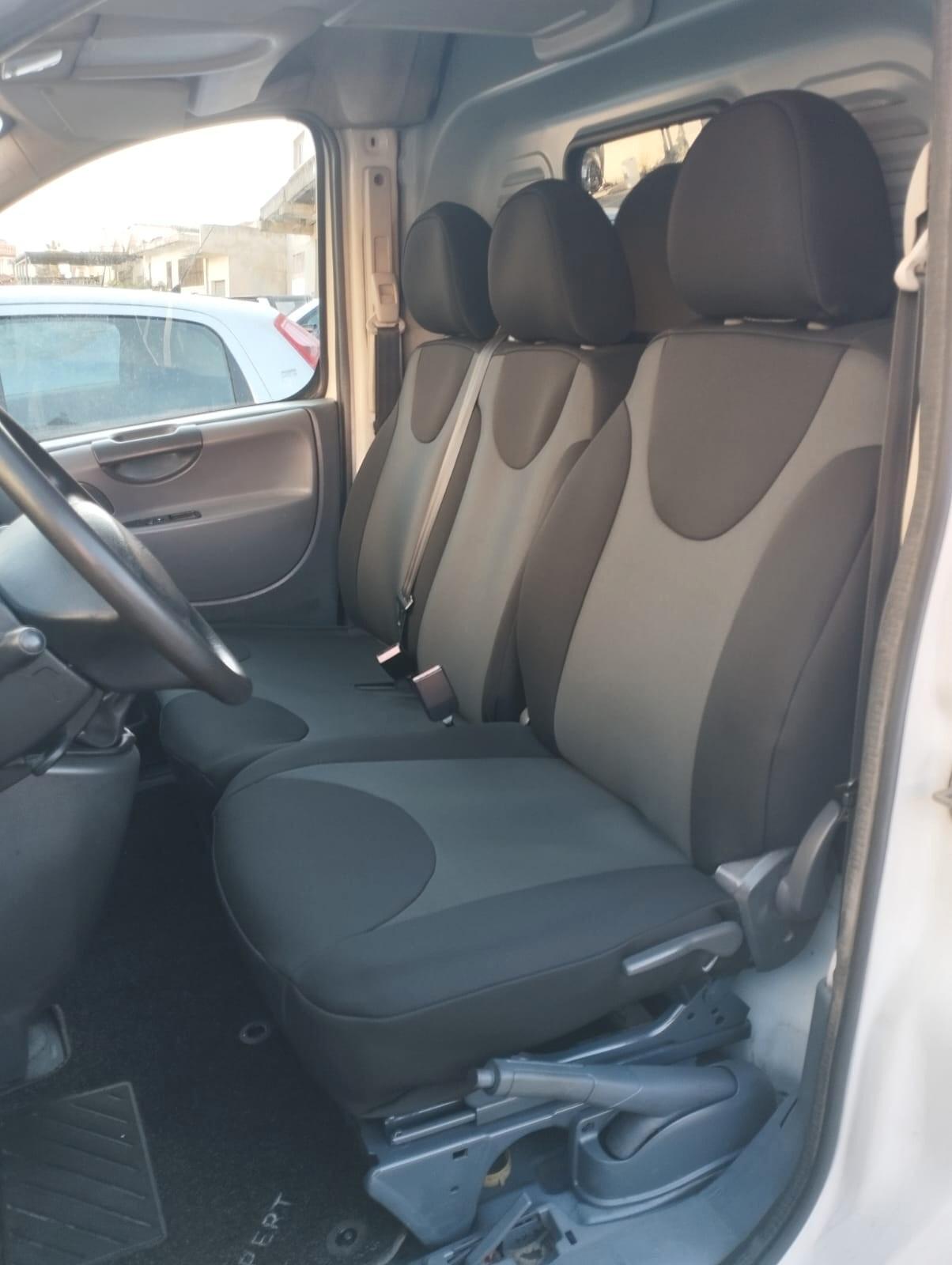 Peugeot Expert 1.6 HDi 90CV PL-TN 12Q Furgone