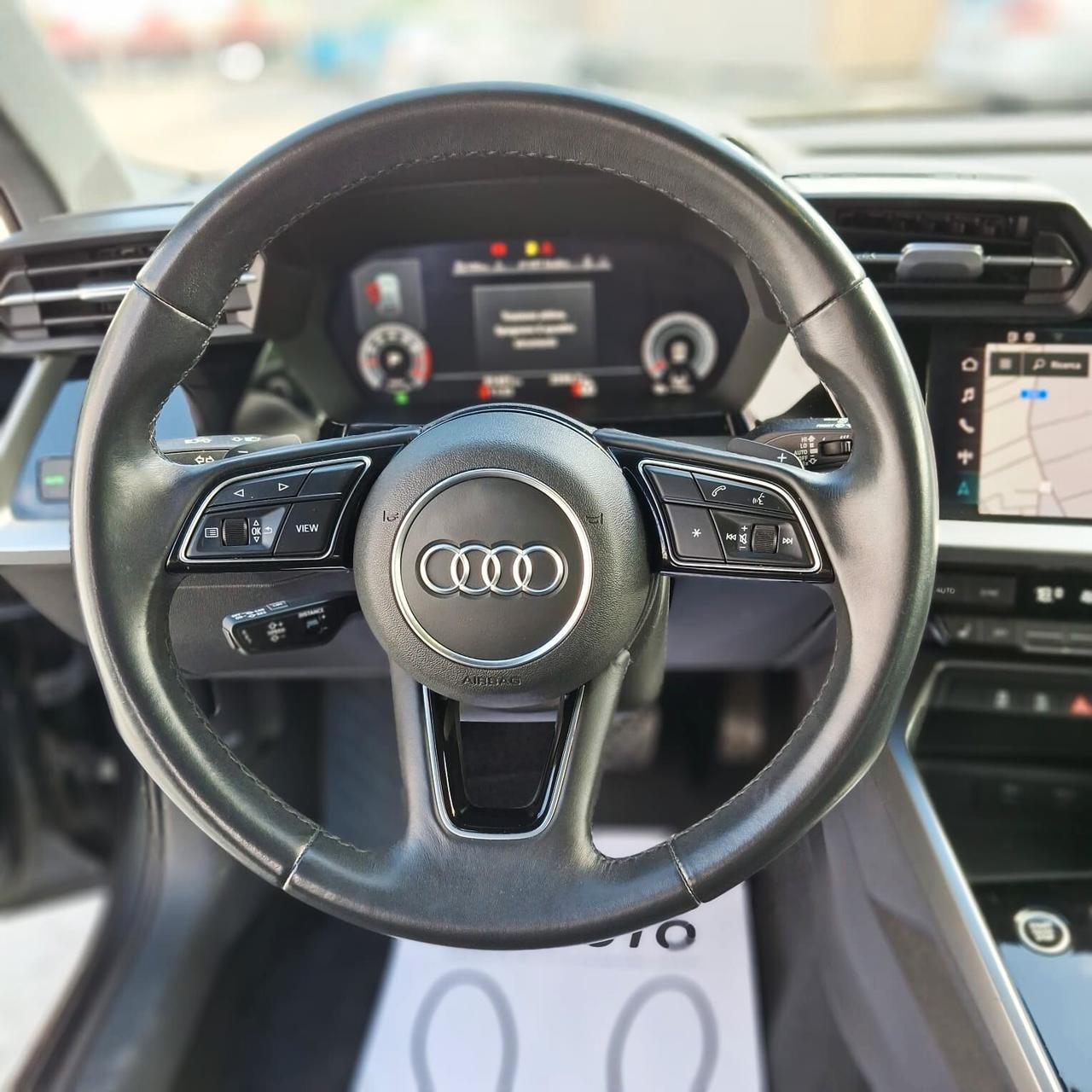 AUDI A3 SPB 30 g-tron S tronic Business Advanced