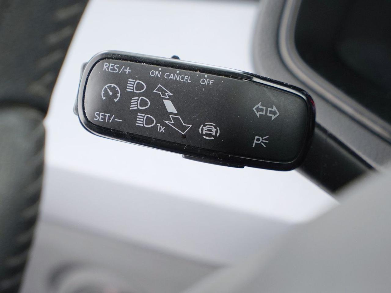 Seat Arona 1.0 ecotsi 95cv black edition