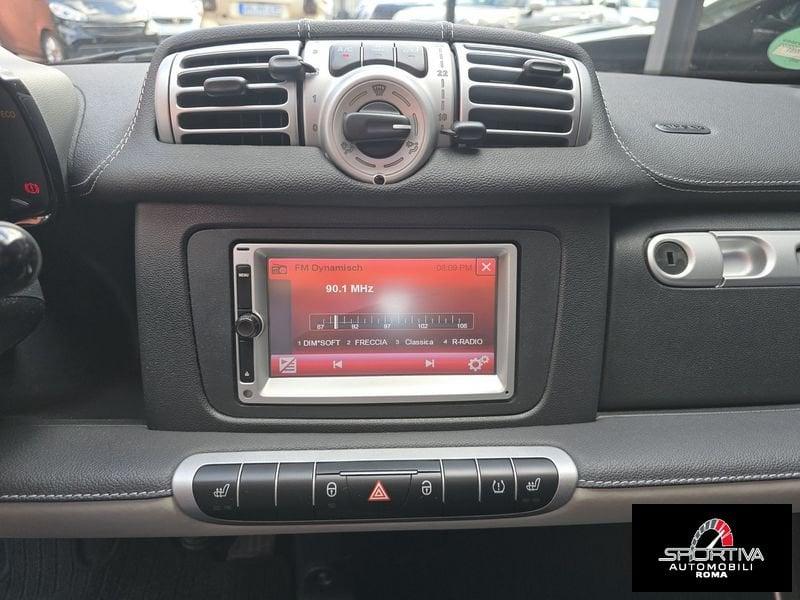 smart fortwo CITY FLAME OPACA EDITION SERVO UNIPRO!