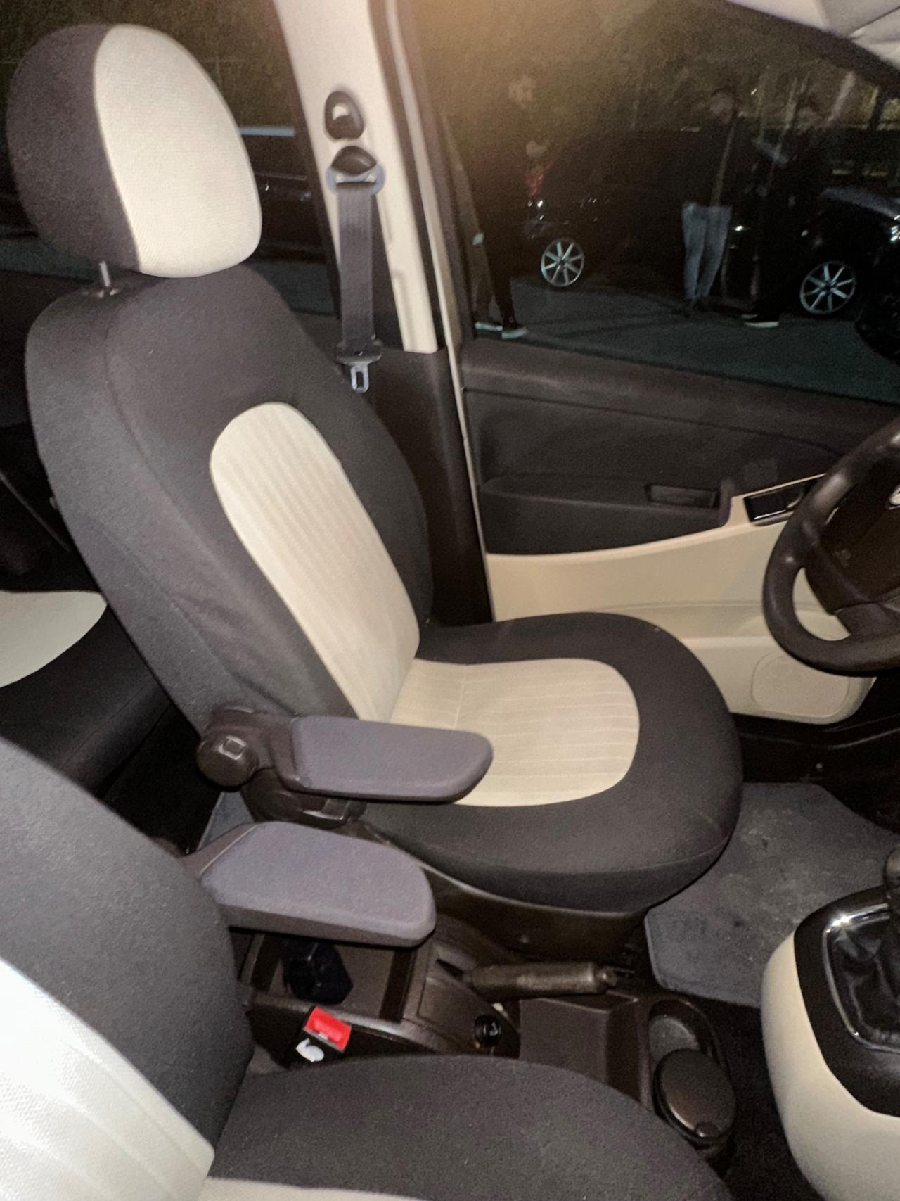 Lancia MUSA 1.4 16V Platino Plus