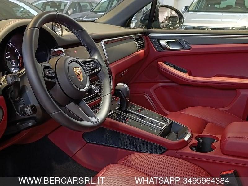 Porsche Macan 2.0 T*TETTO*SOSPENSIONI ATTIVE*SEDILI RISC + VENTILATI*RETROCAMERA*TERMINALI SPORTIVI *PACCHETTO CHR