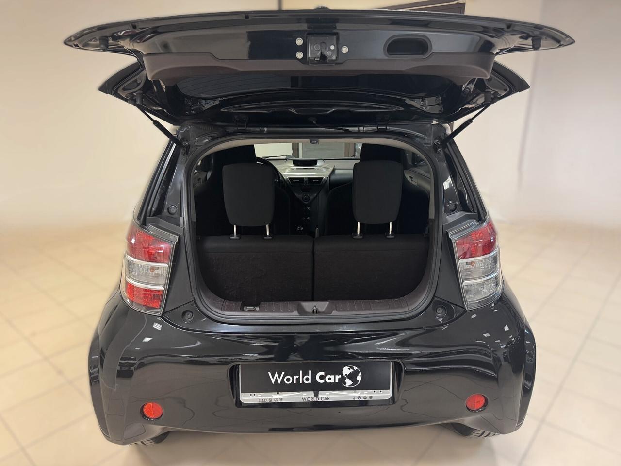 Toyota iQ 1.4 DIESEL